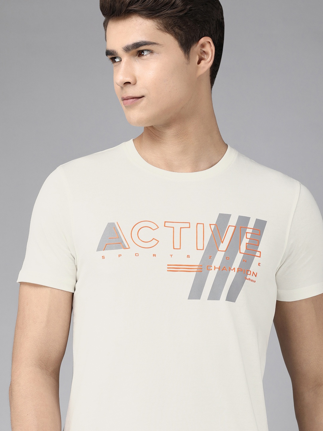 

Van Heusen Sport Men Off White Graphic Printed Pure Cotton Casual T-shirt