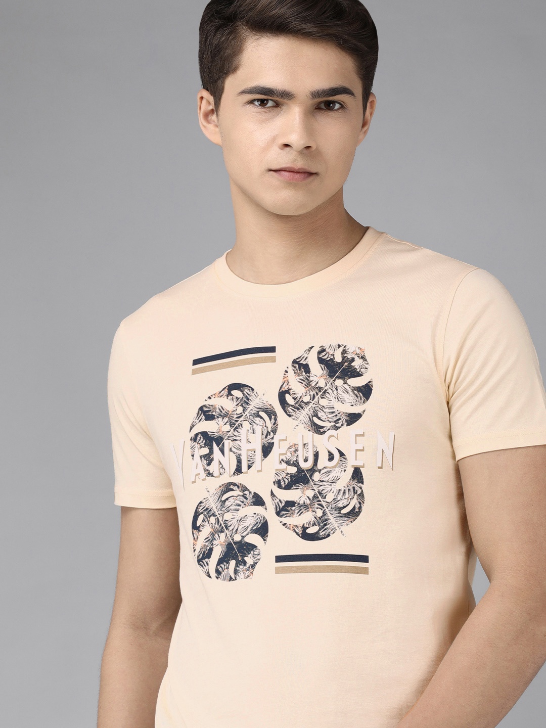 

Van Heusen Sport Men Off White Printed Pure Cotton T-shirt