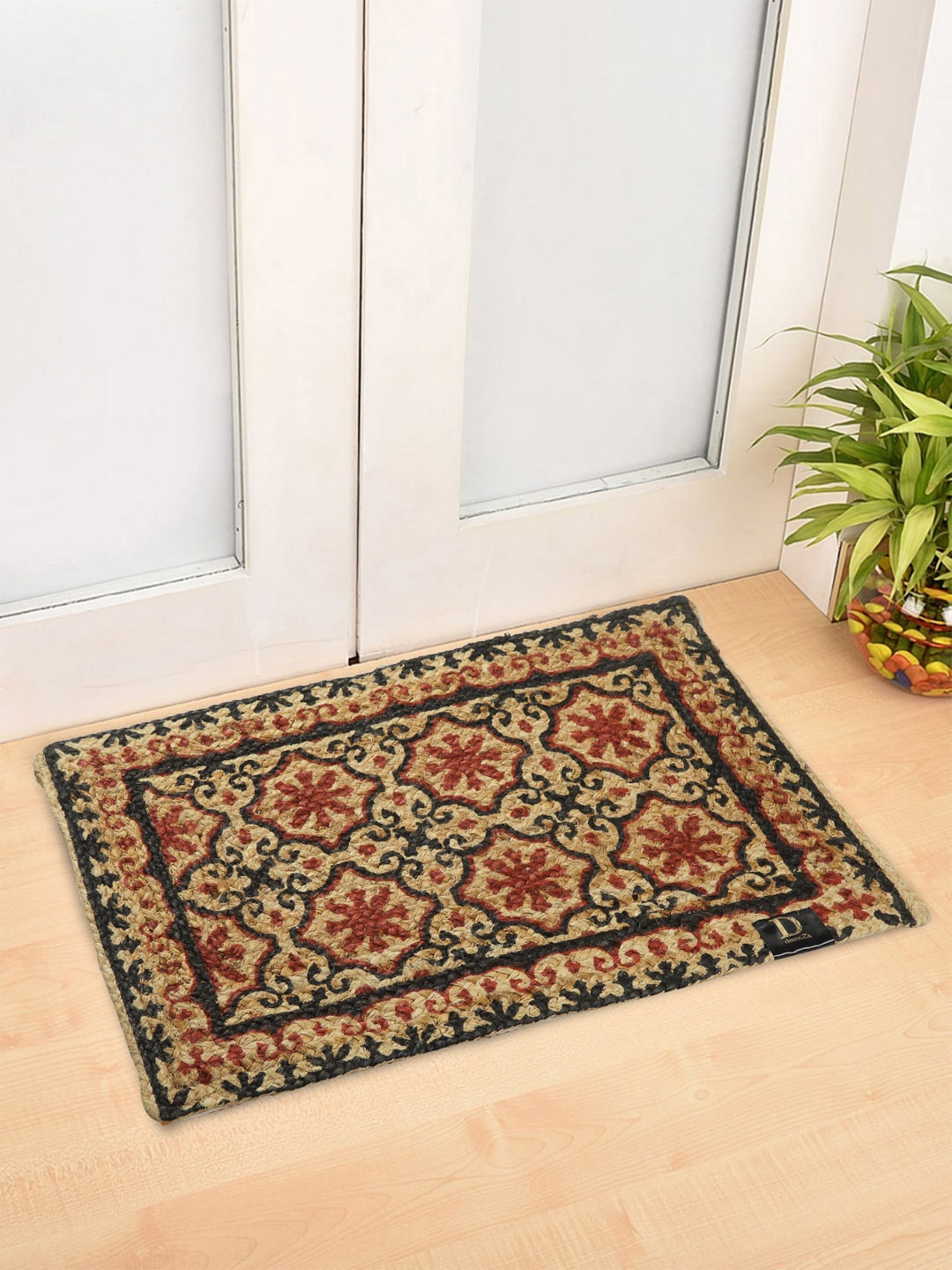 

Soumya Maroon & Beige Floral Natural Jute braided washable Printed Mat