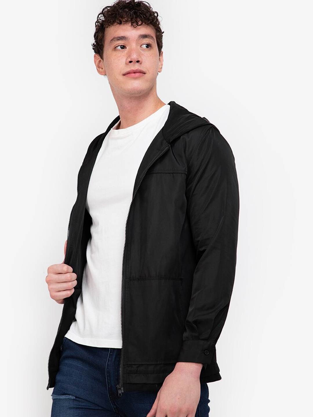 

ZALORA BASICS Men Black Tailored Jacket