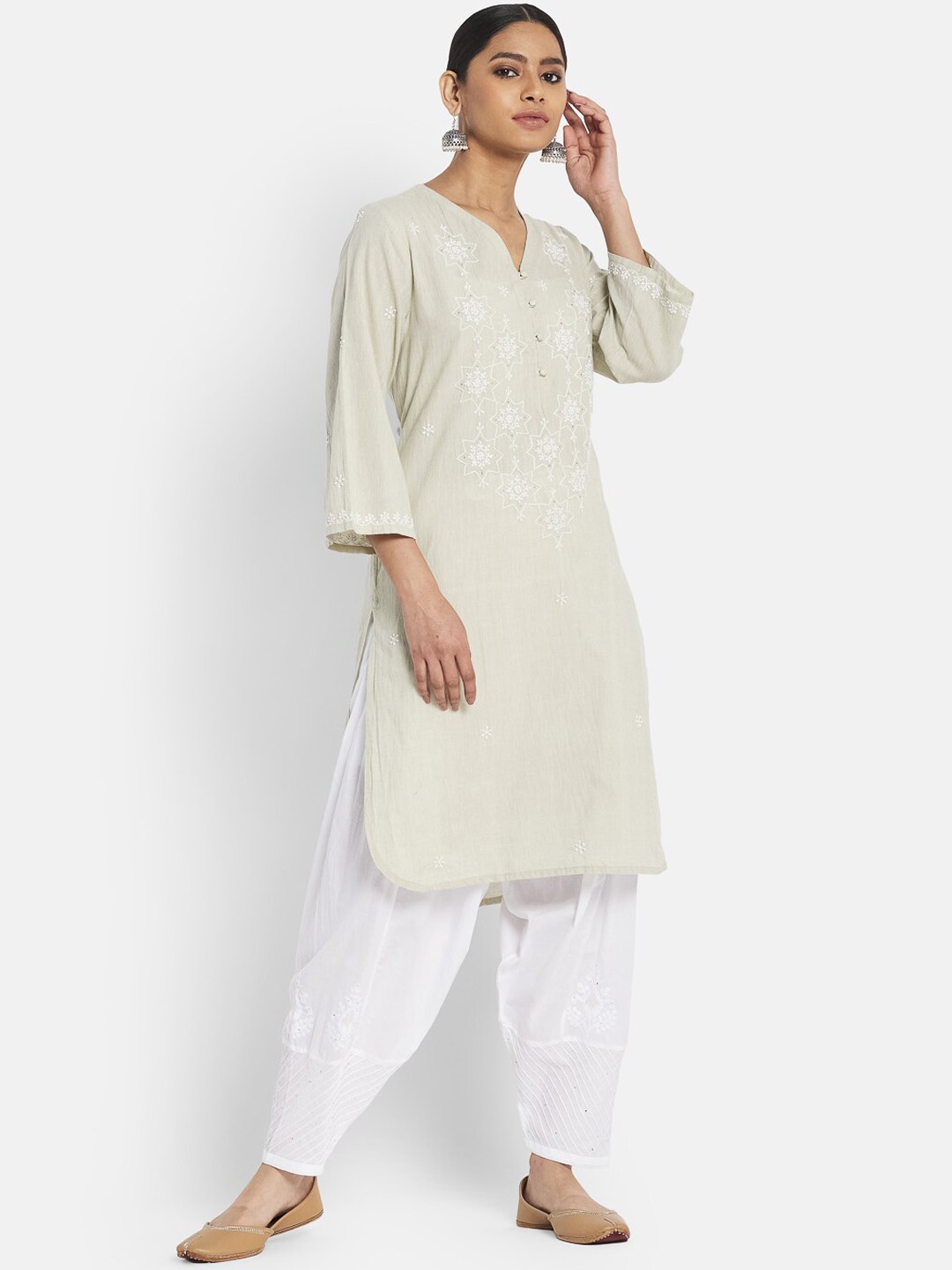 

Fabindia Women Green Embroidered Pure Cotton Kurta Set