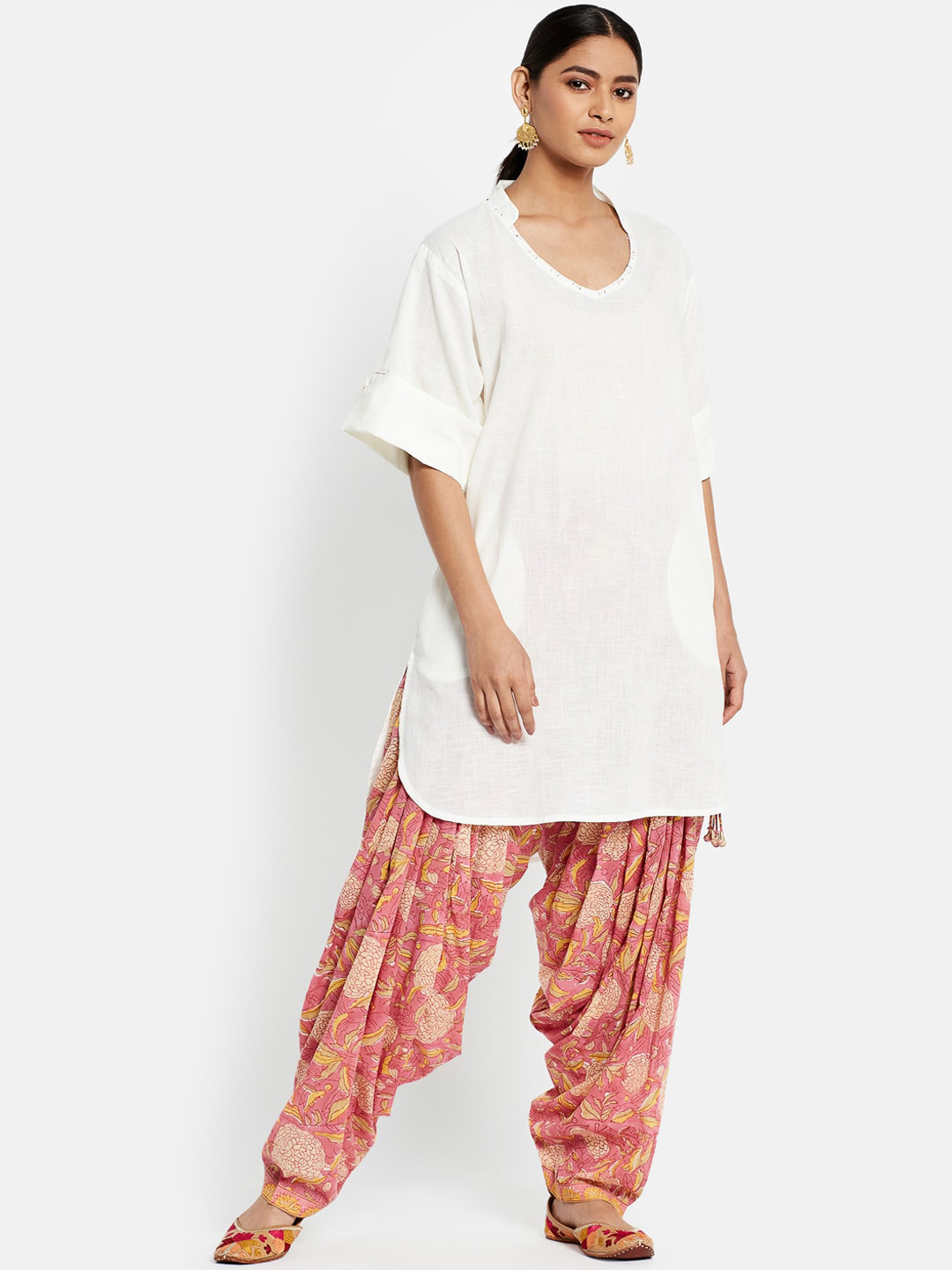 

Fabindia Women White & Rose Ethnic Motifs Pure Cotton Kurti with Patiala