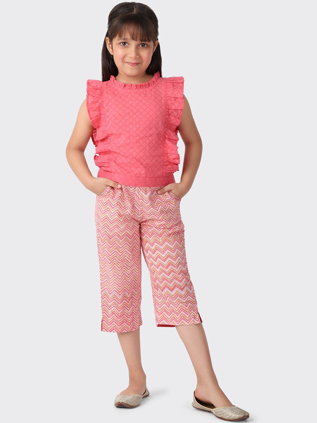 

Fabindia Girls Pink Top with Capris