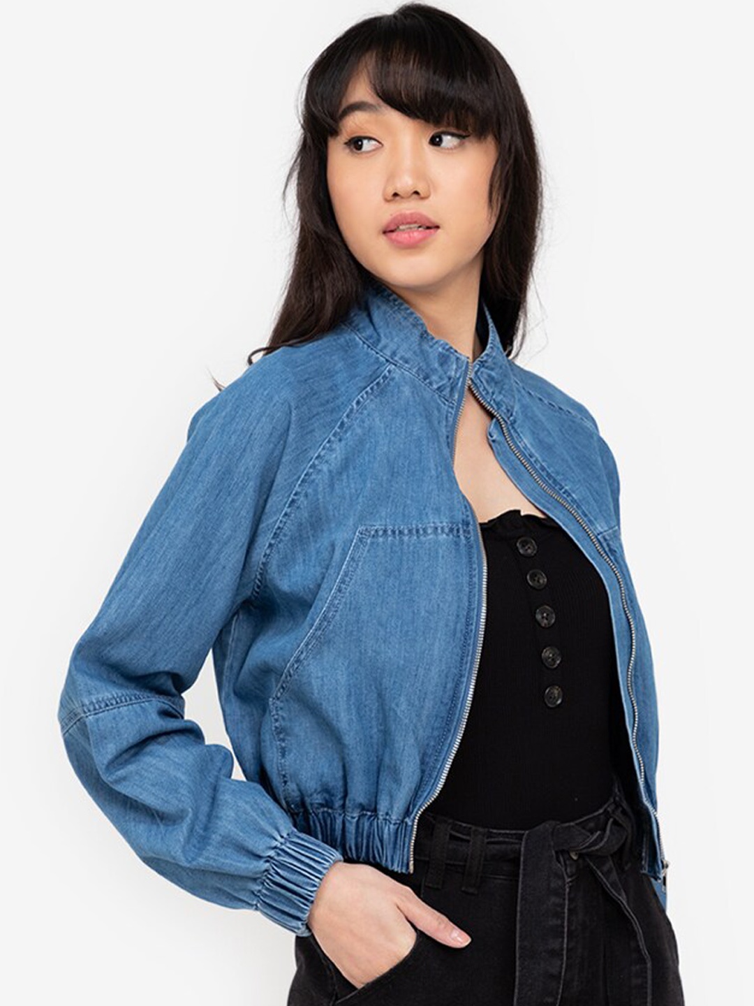 

ZALORA BASICS Women Blue Solid Stand Collar Crop Denim Jacket