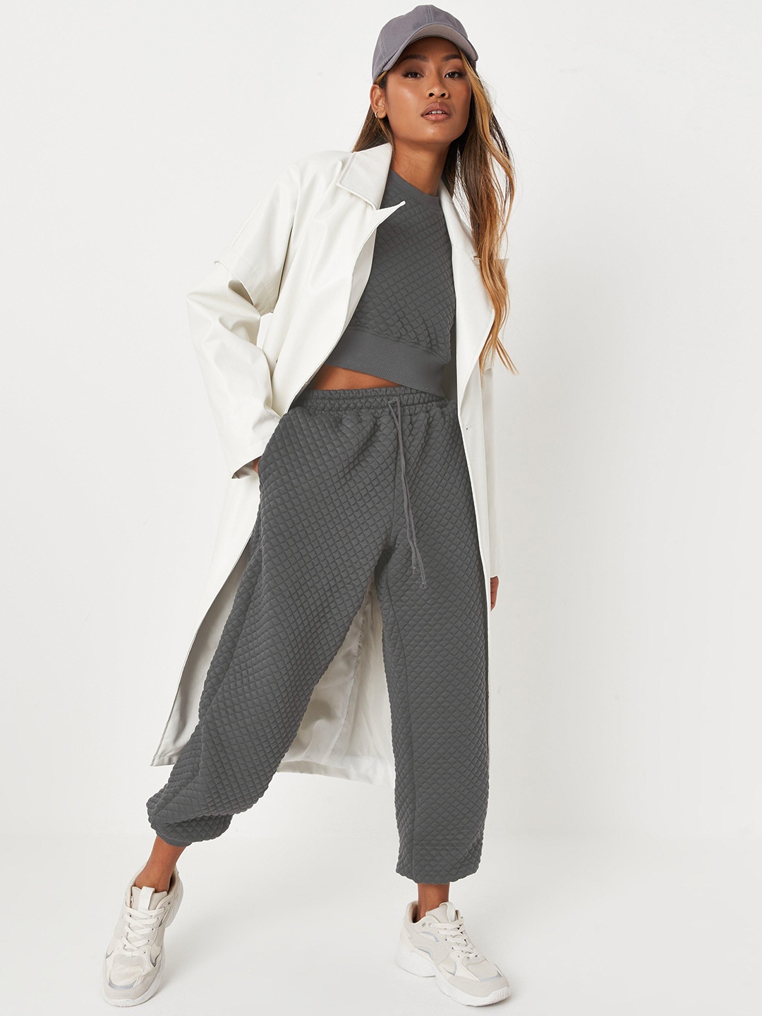 

Missguided Women Charcoal Grey Quilted Co-Ords