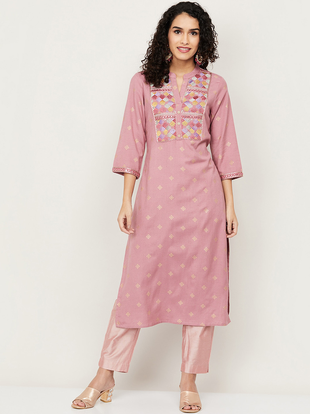 

Melange by Lifestyle Women Pink Ethnic Motifs Yoke Design Thread Work Kurta