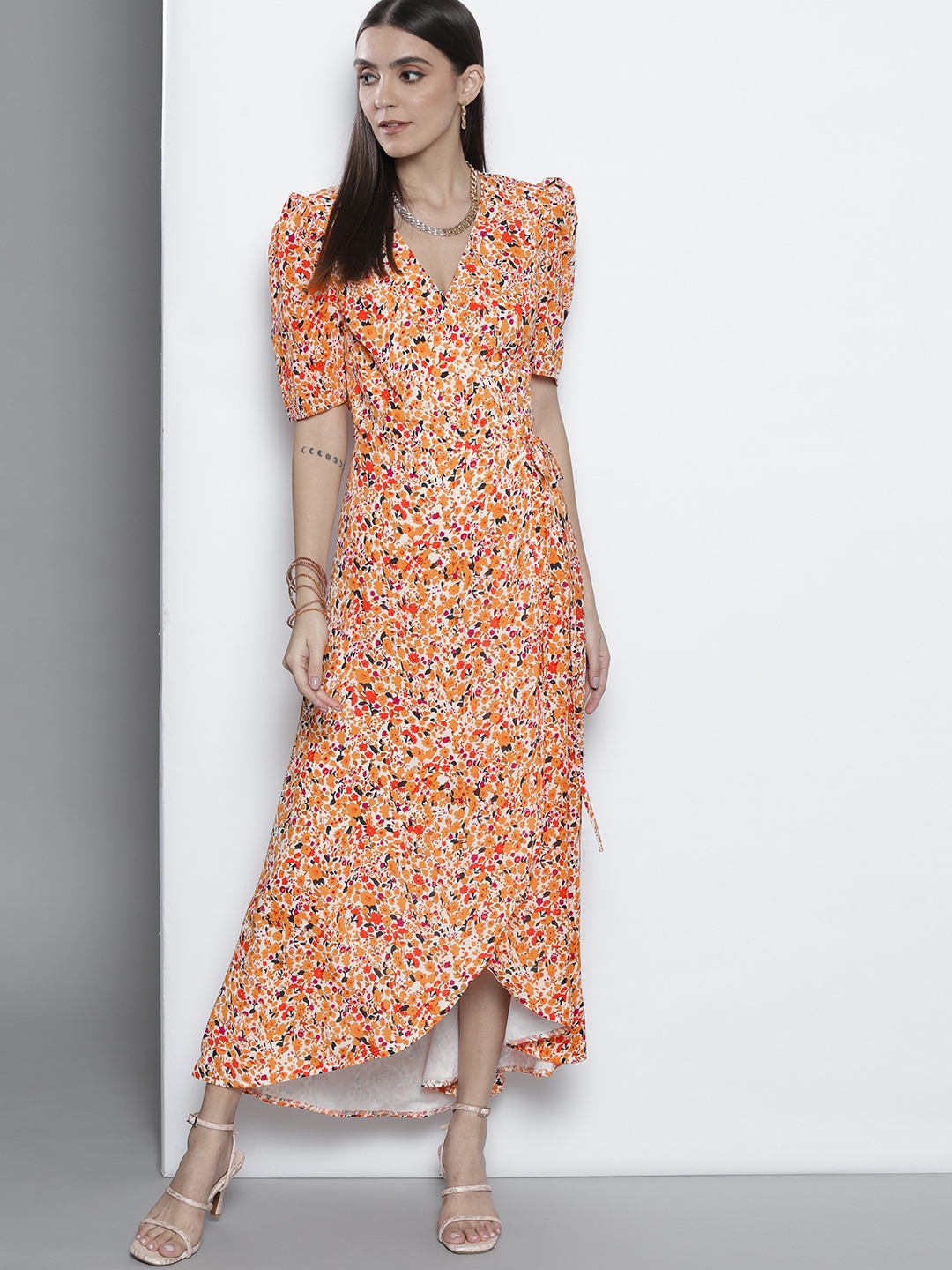 

Missguided Mustard Yellow & Orange Floral Print Wrap Maxi Dress
