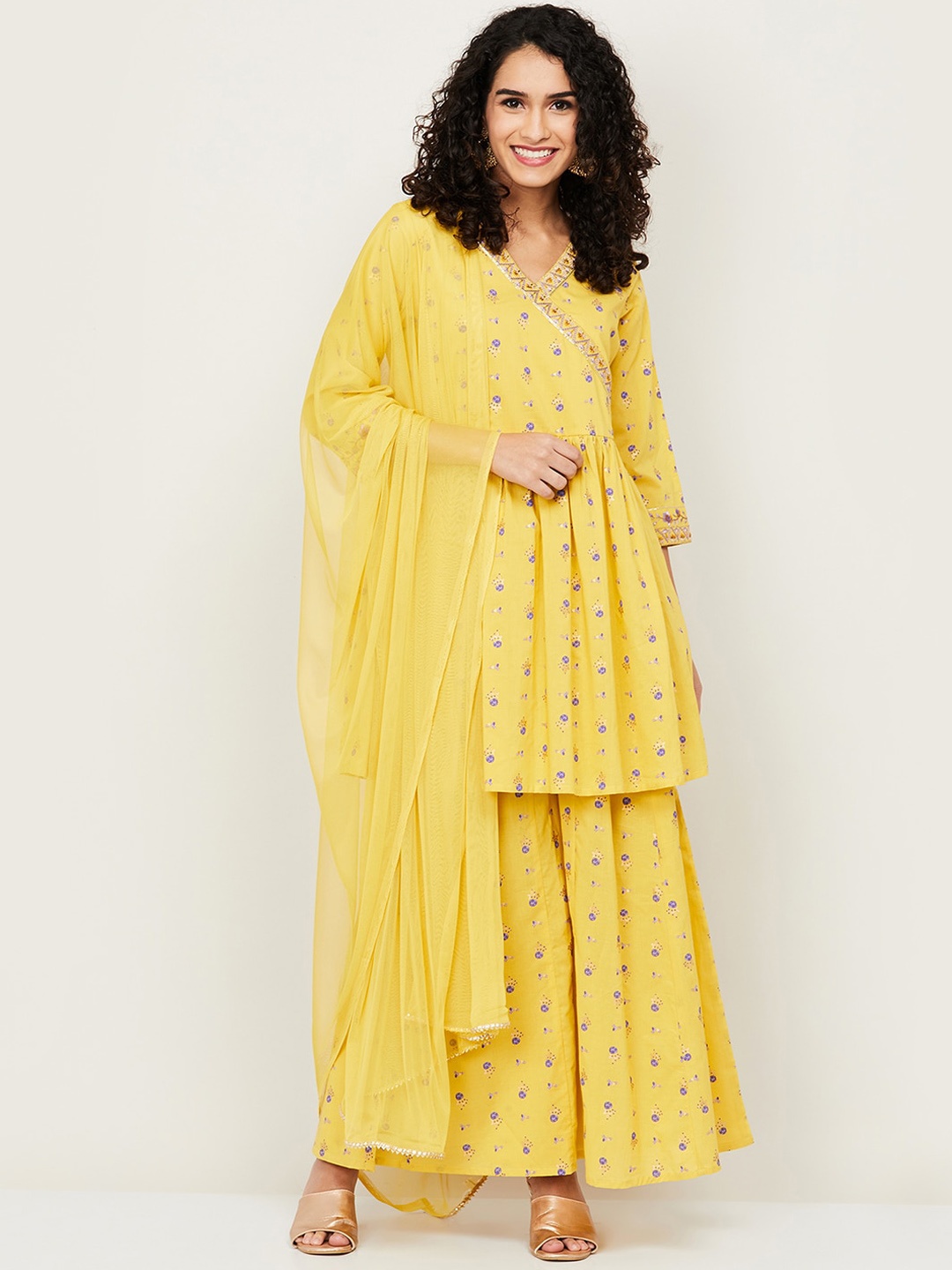 

Melange by Lifestyle Women Yellow Floral Printed Pure Cotton Kurta Set