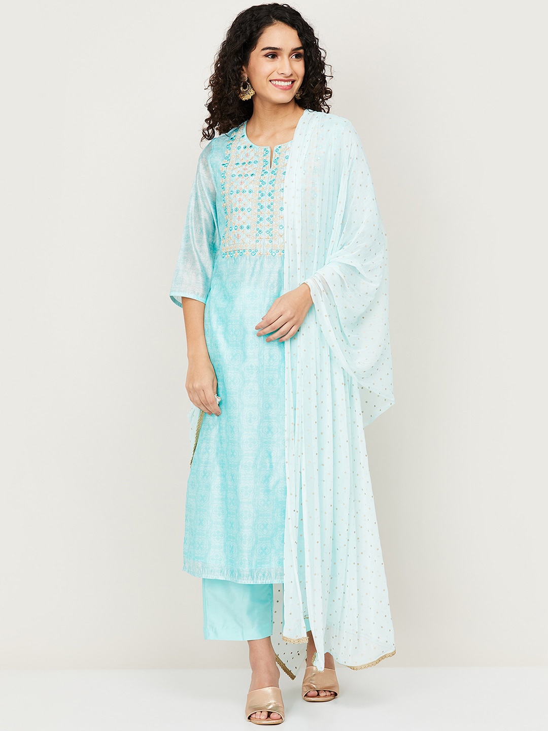 

Melange by Lifestyle Women Blue Floral Printed Kurta with Trousers & With Dupatta