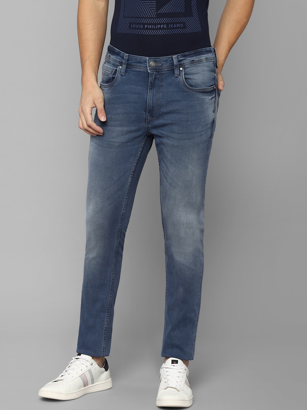 

Louis Philippe Jeans Men Navy Blue Slim Fit Heavy Fade Jeans