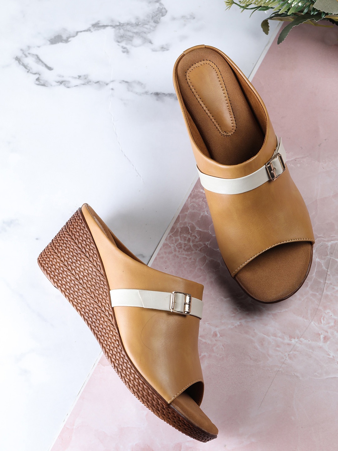 

Myra Brown Wedge Heels