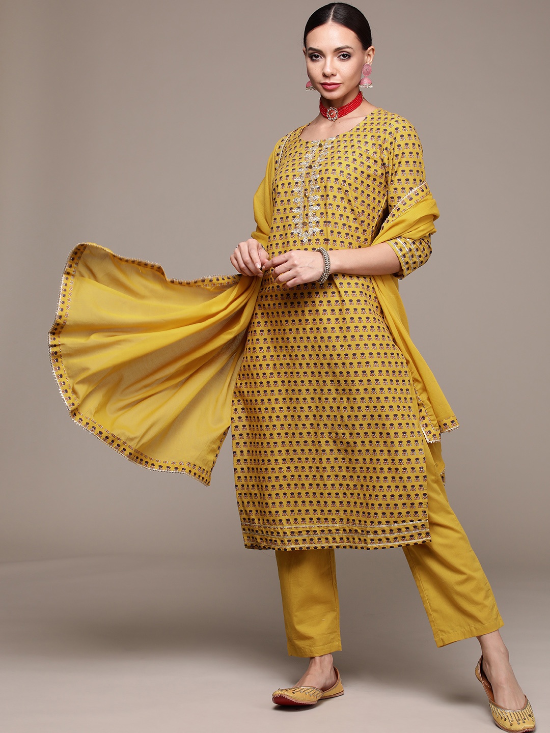 

Anubhutee Women Mustard Yellow Floral Printed Pure Cotton Kurta with Trousers & With Dupatta