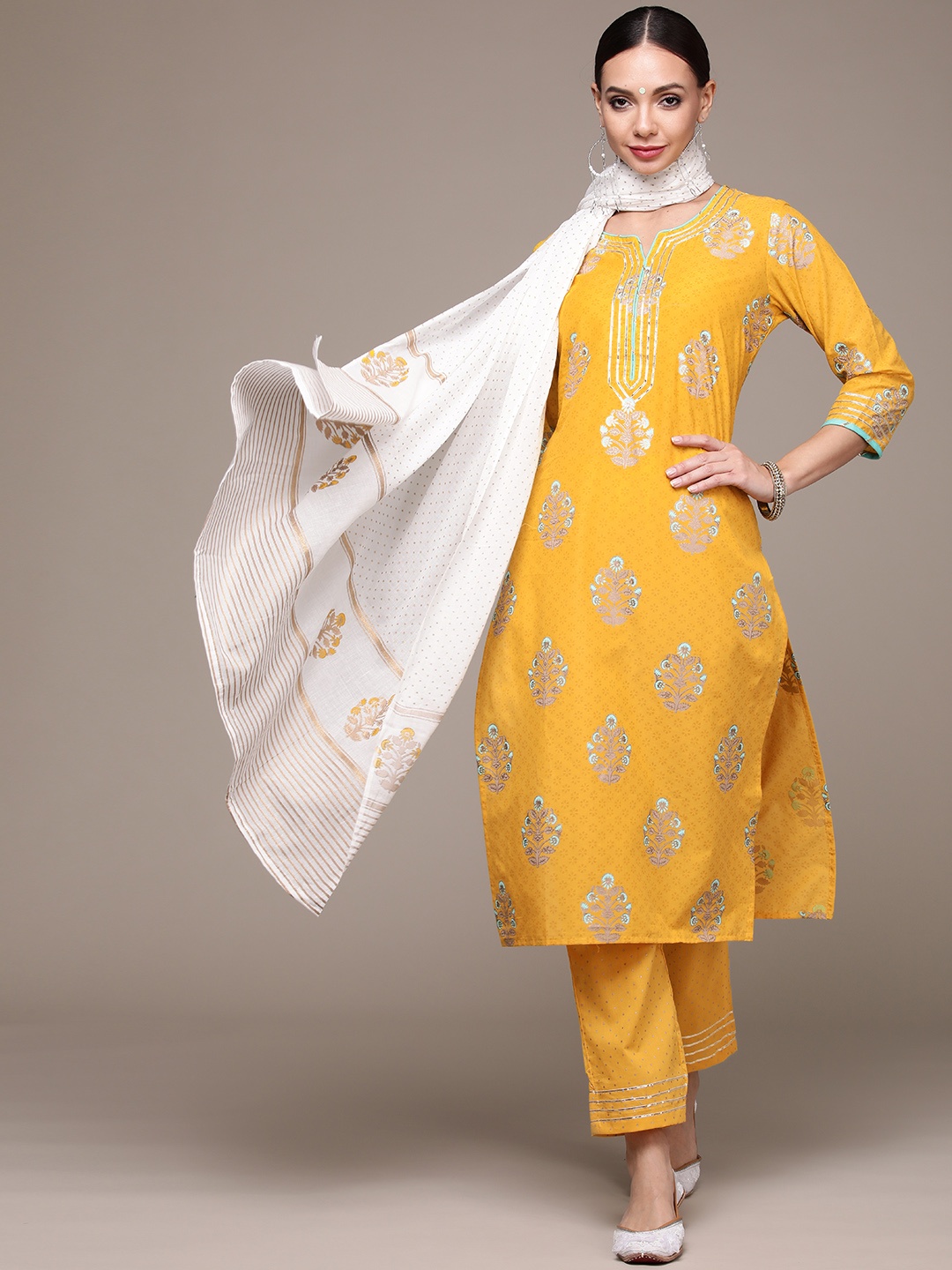 

Anubhutee Women Yellow Floral Printed Pure Cotton Kurta with Trousers & With Dupatta