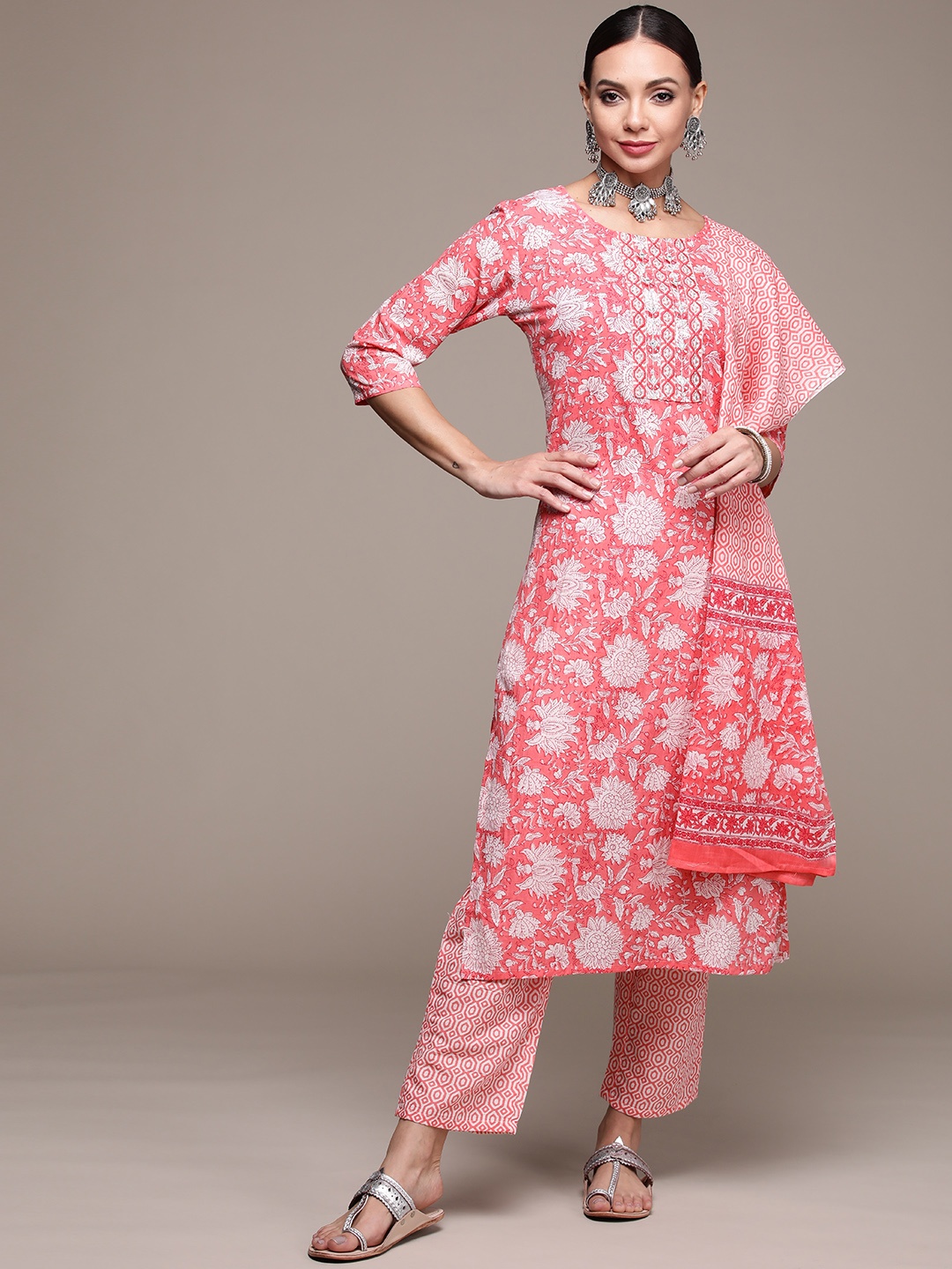 

Anubhutee Women Pink Floral Printed Pure Cotton Kurta with Trousers & With Dupatta