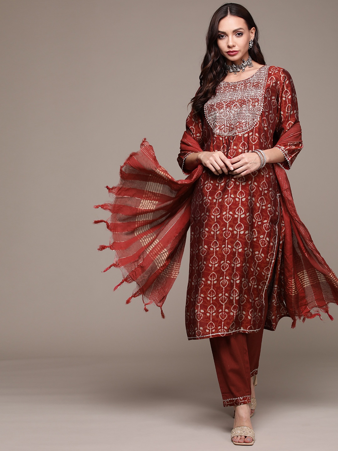 

Anubhutee Women Rust Brown Printed Kurta with Trousers & With Dupatta