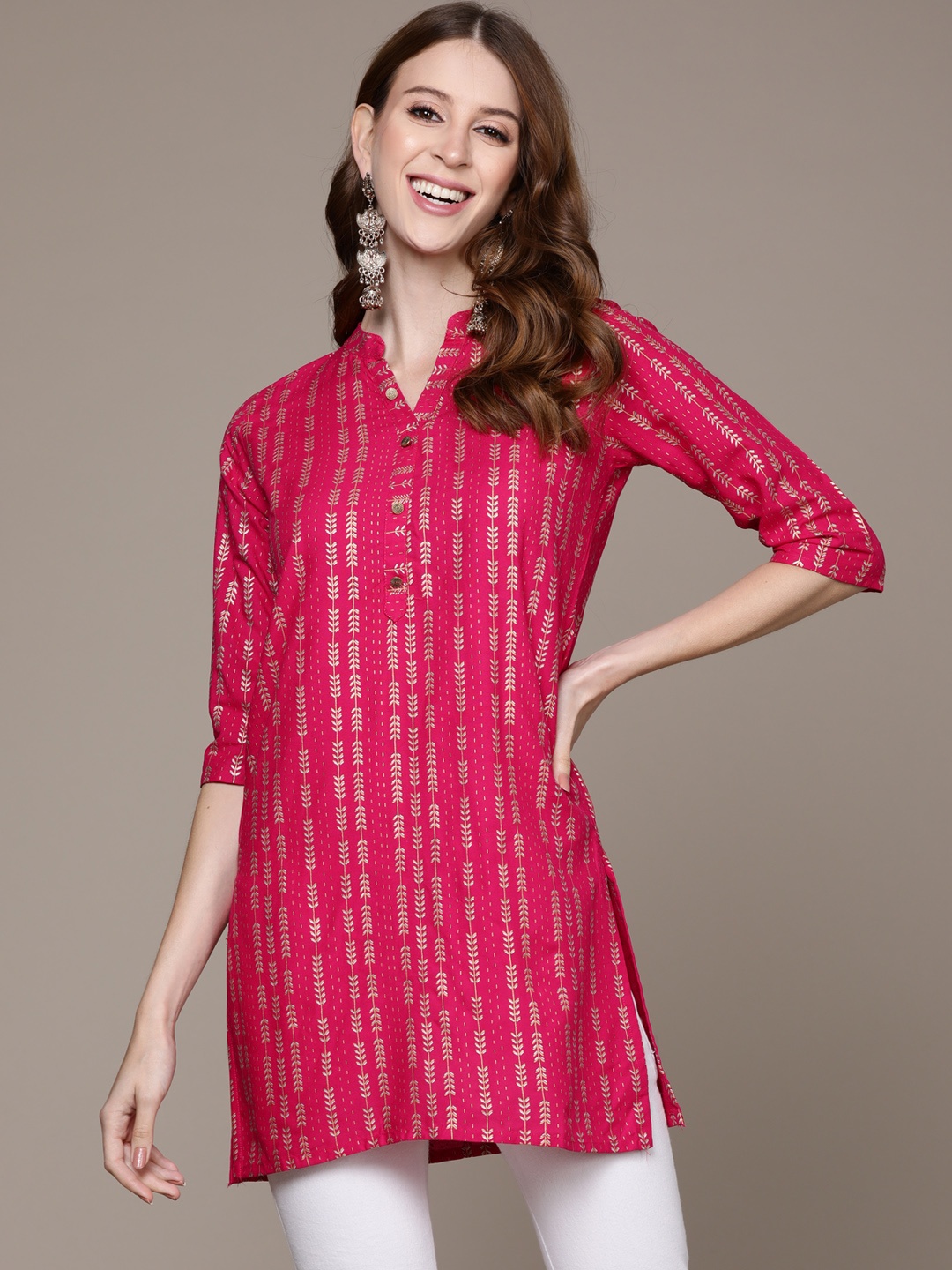 

Ishin Pink Geometric Printed Kurti