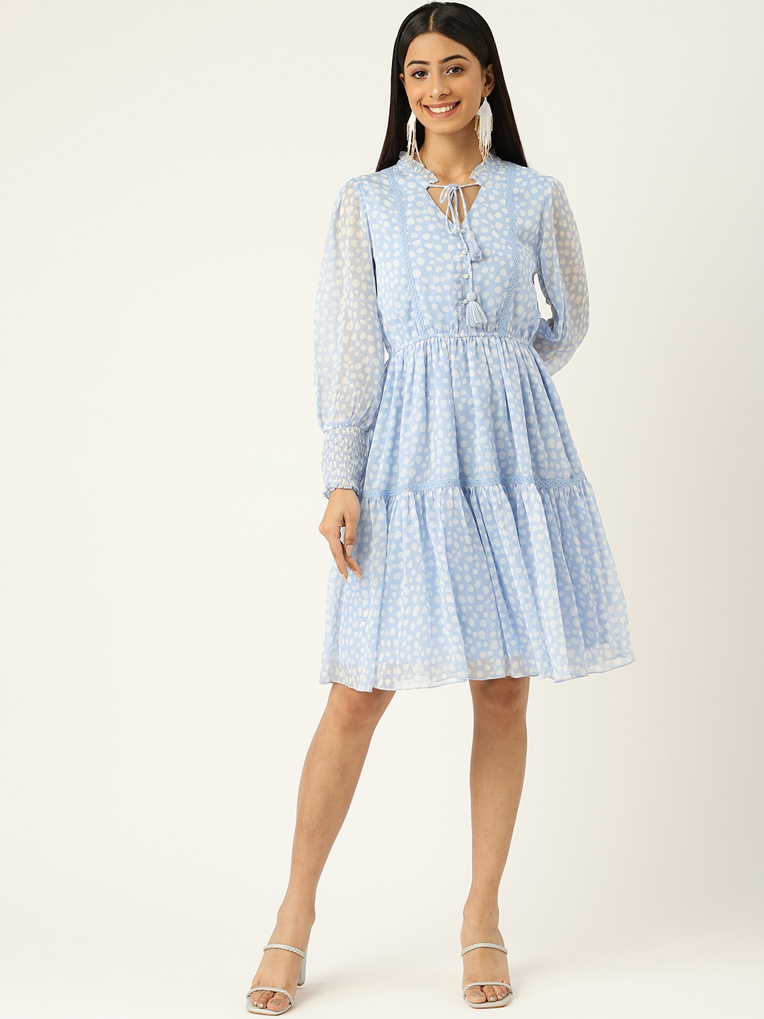 

Antheaa Women Blue & White Geometric Print Tie-Up Neck Tiered Chiffon A-Line Dress