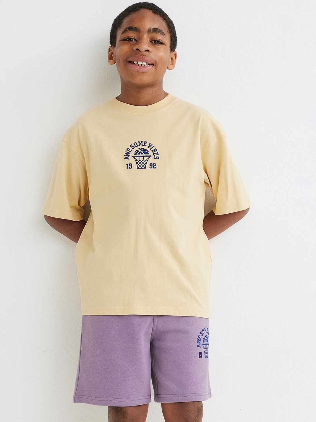 

H&M Boys Purple & Yellow 2-Piece Embroidery-Detail Set