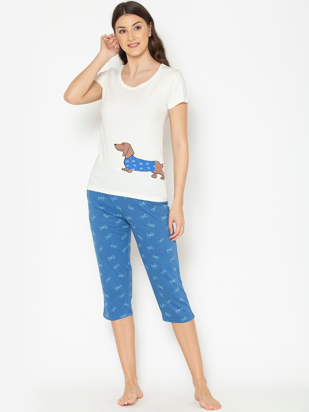 

Lounge Dreams Women White & Blue Pure Cotton Printed Night Suit