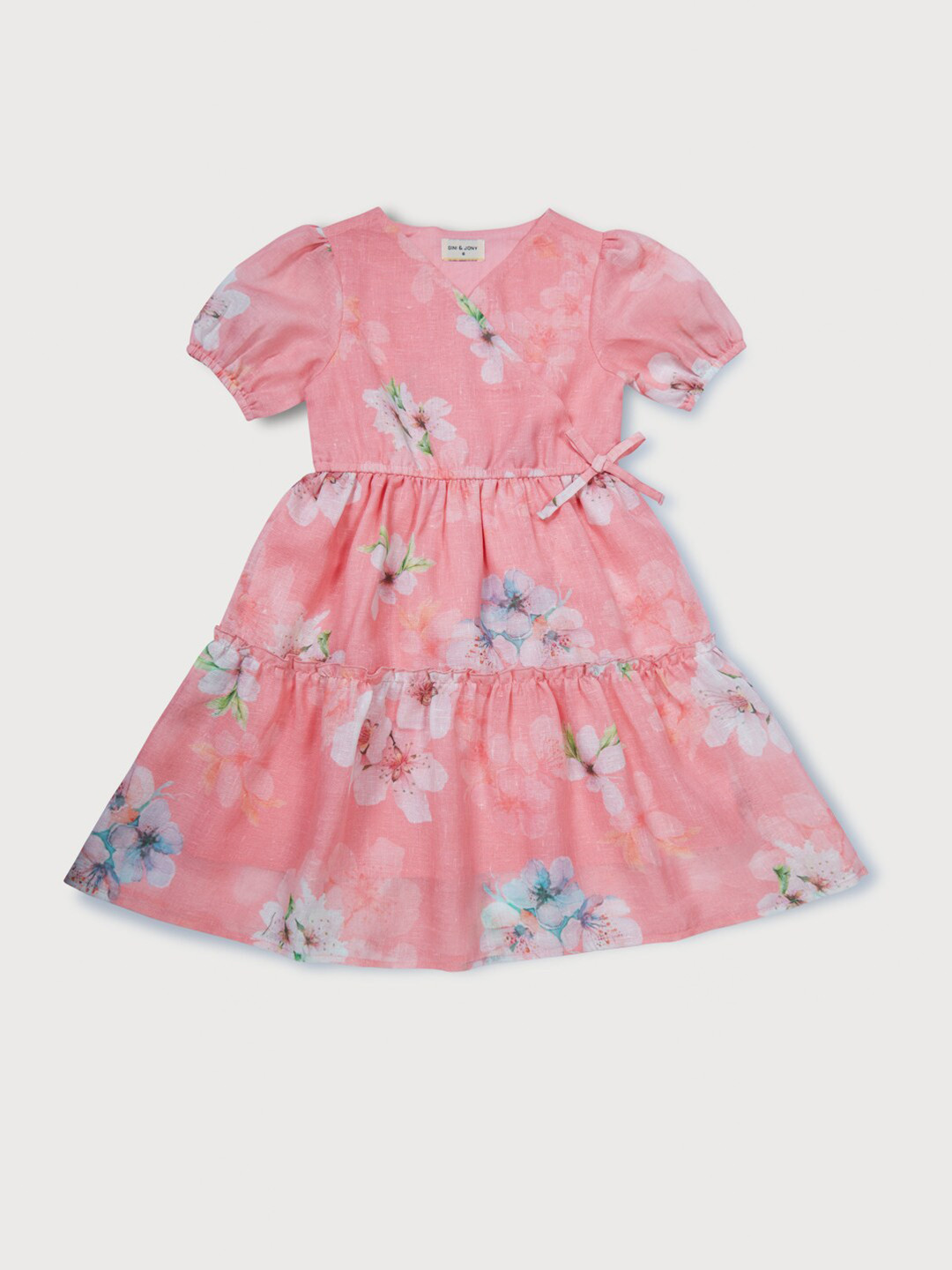 

Gini and Jony Girls Peach-Coloured Floral Dress