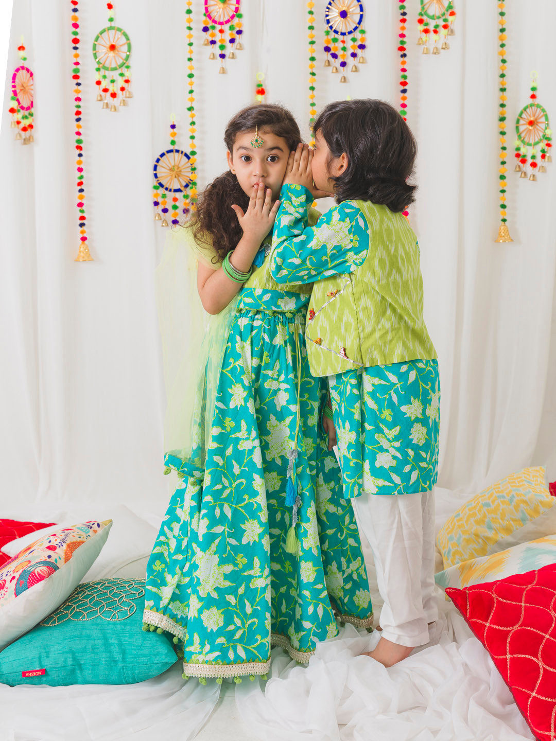 

pspeaches Girls Green & Turquoise Blue Printed Ready to Wear Lehenga & Blouse With Dupatta