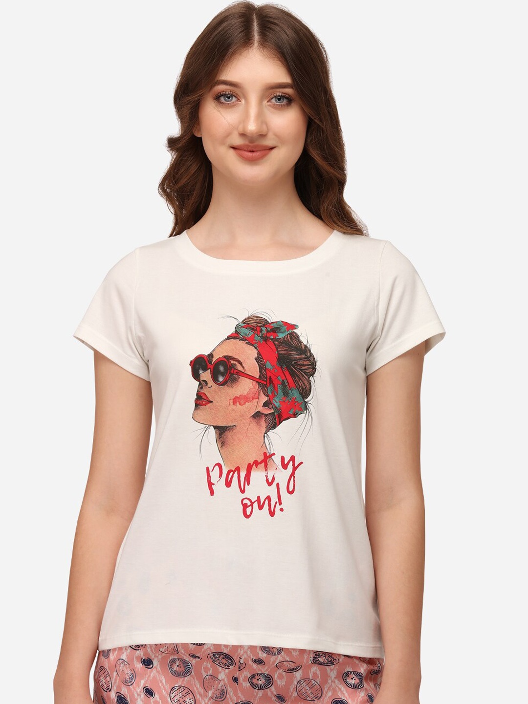 

Soie Women Off White Printed Lounge Tshirt