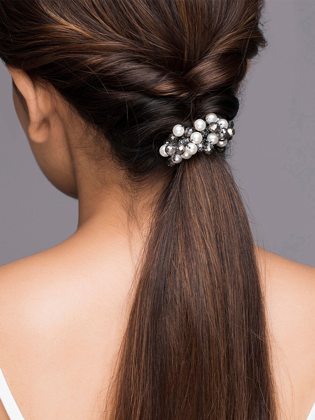 

Rubans Women White & Black Set of 2 Pearls Beaded Hairbands