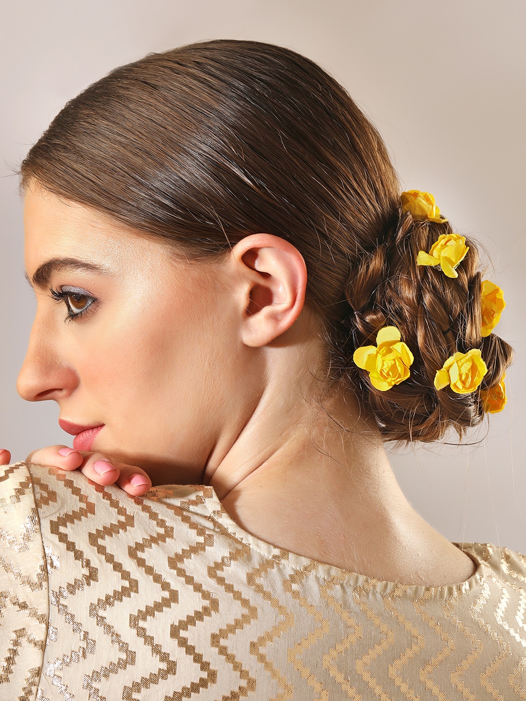 

Rubans Women Yellow Set of 6 Bobby Pins