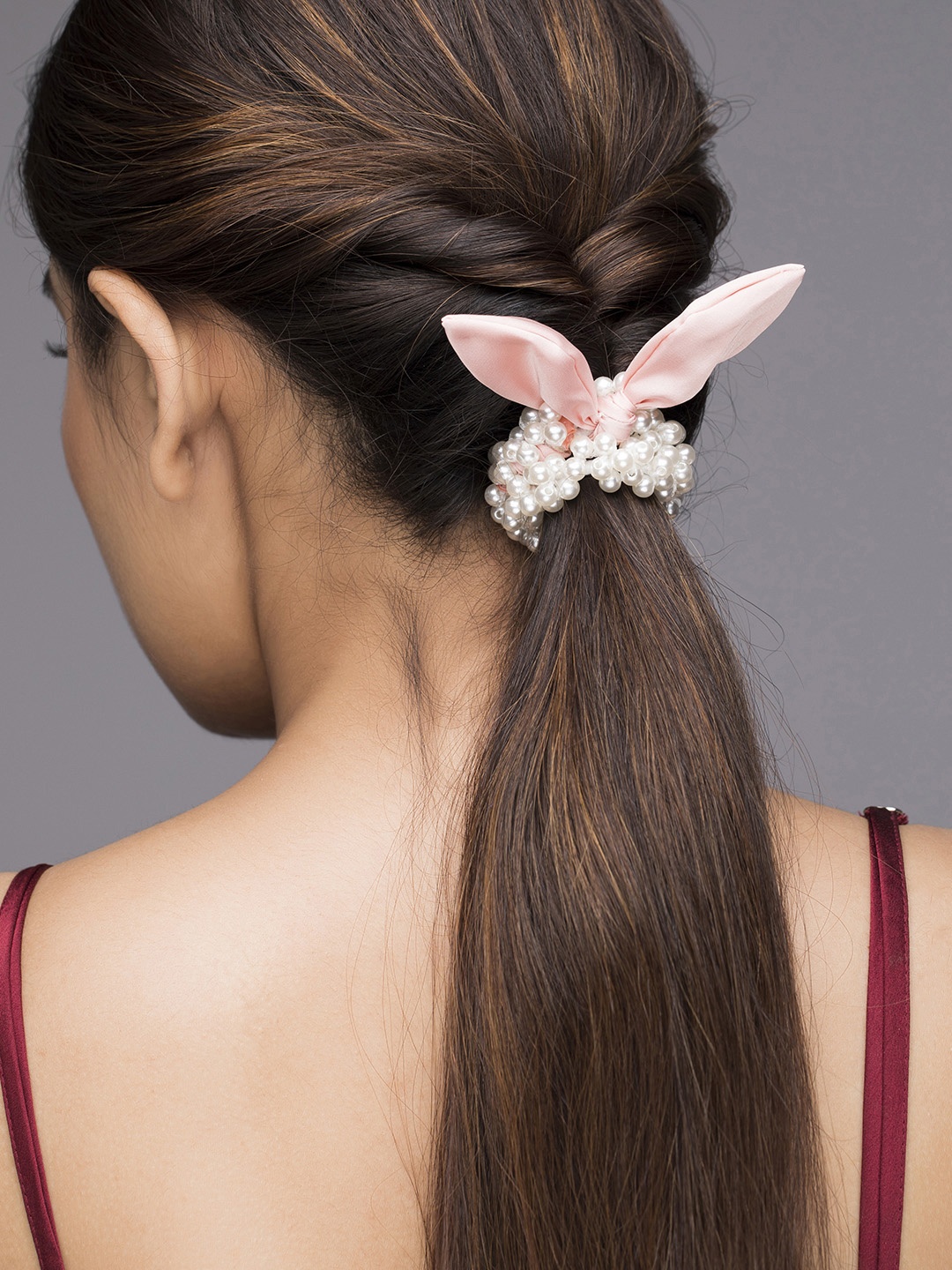 

Rubans Women White & Pink Set of 2 Ponytail Holders