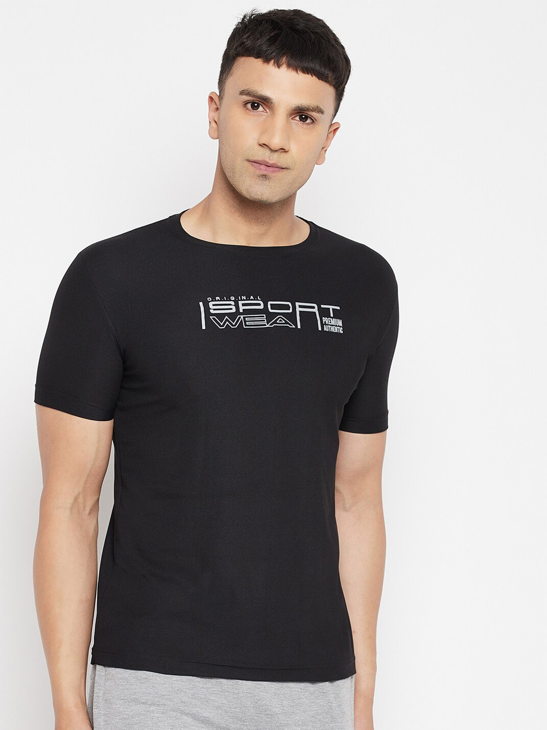 

FirstKrush Men Black Typography T-shirt