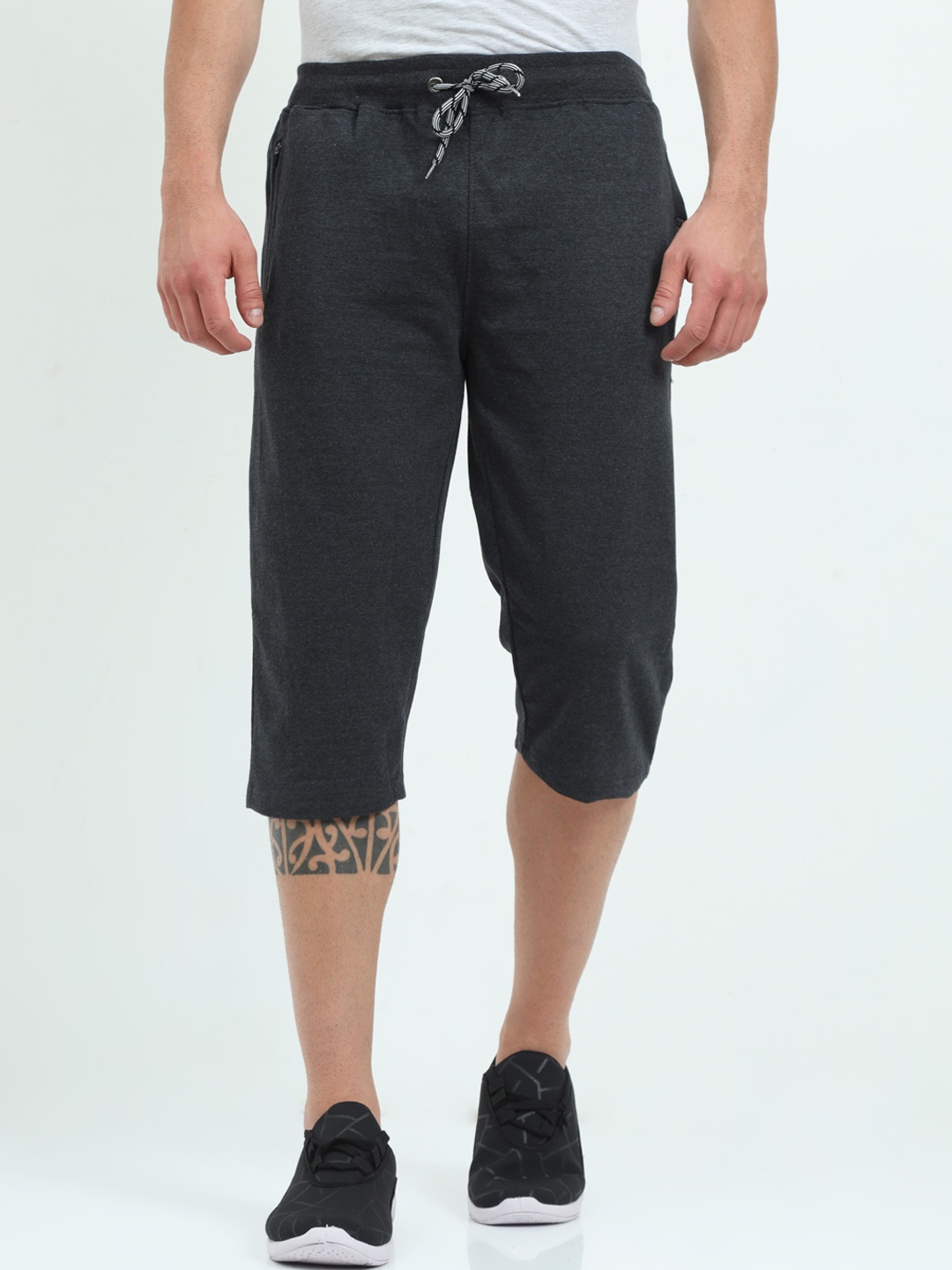 

ARDEUR Men Charcoal Solid Cotton Three-fourth Length Track Pants