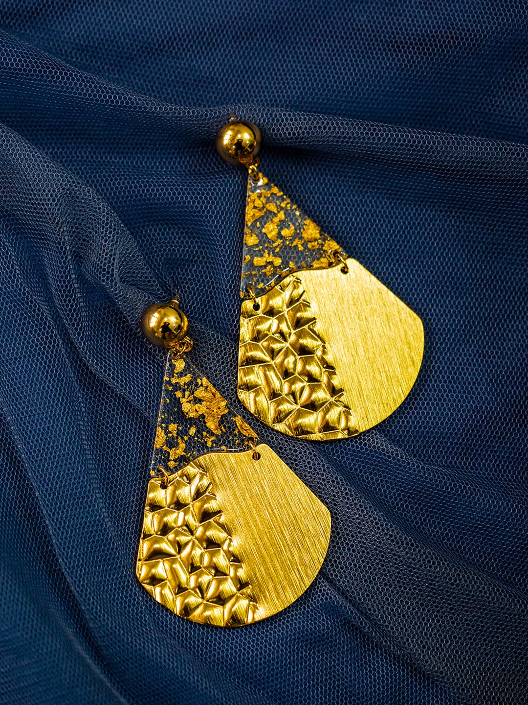 

Ishhaara Gold-Plated Fan Earrings