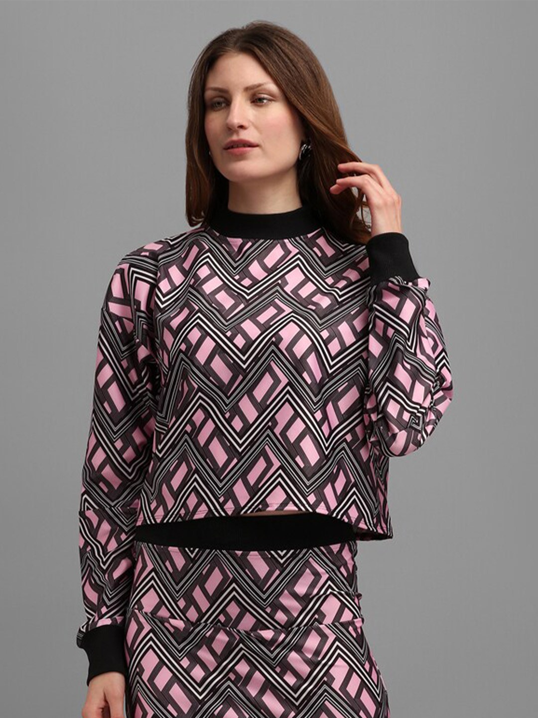 

PURVAJA Purple & Black Geometric Print Top