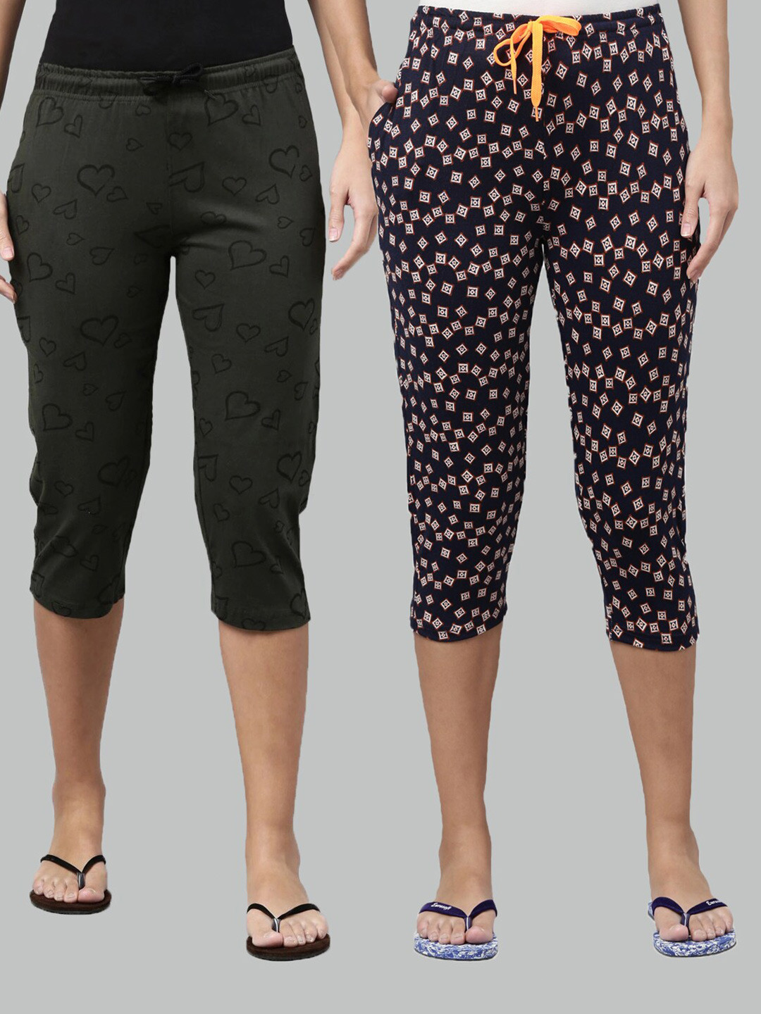 

Kryptic Women Olive Green & Navy Blue Pack Of 2 Pure Cotton Printed Capris