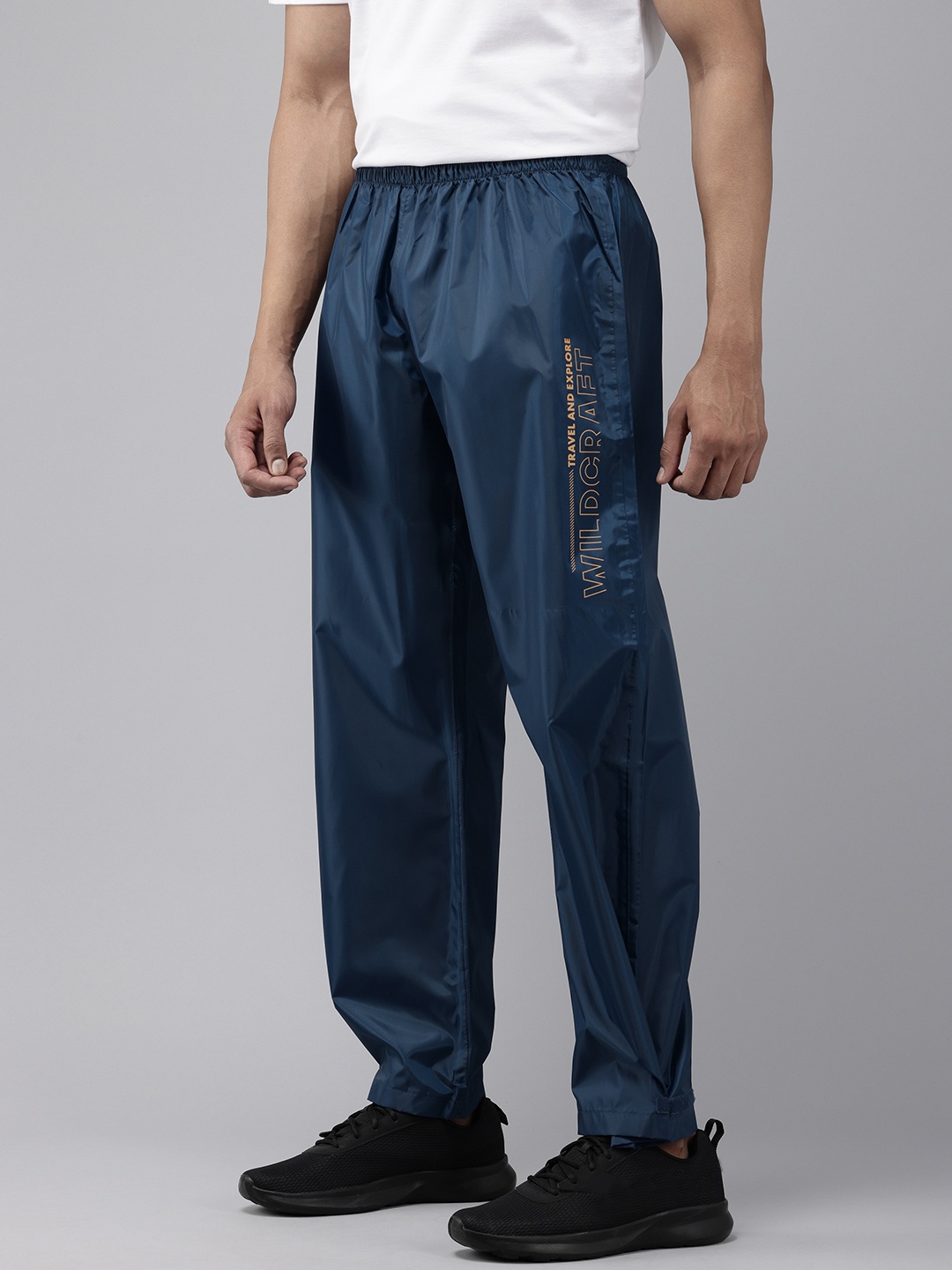 

Wildcraft Men Printed Light Weight Rain Trousers, Navy blue