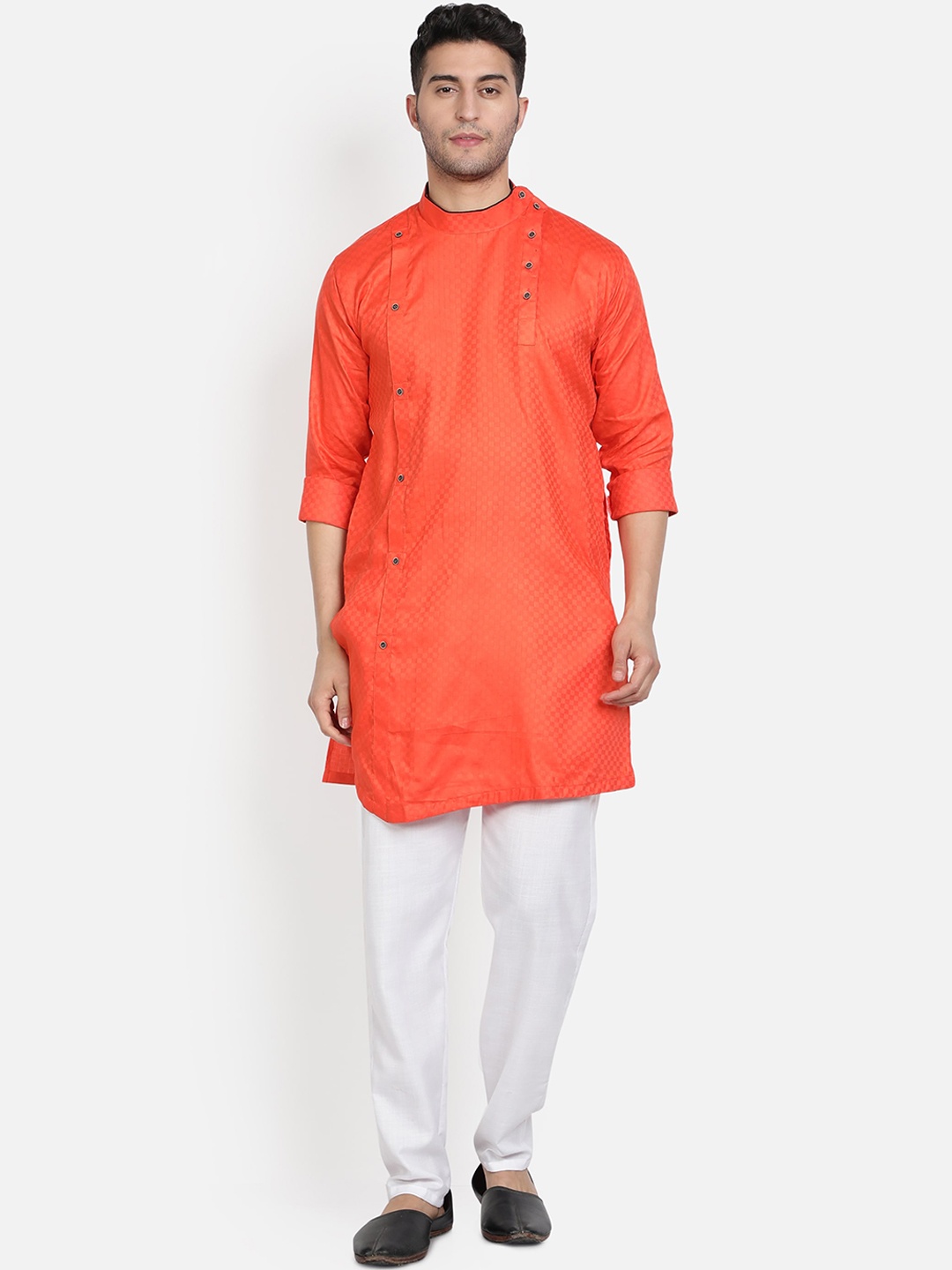 

Armaan Ethnic Men Orange Kurta