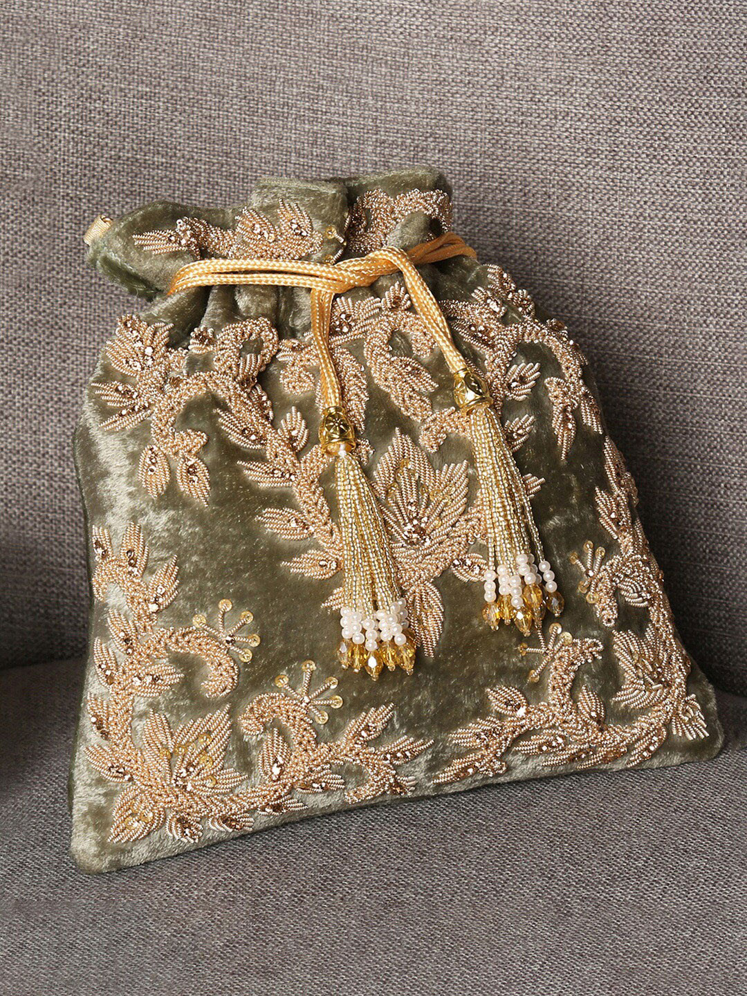 

Peora Women Green Embroidered Potli Clutch