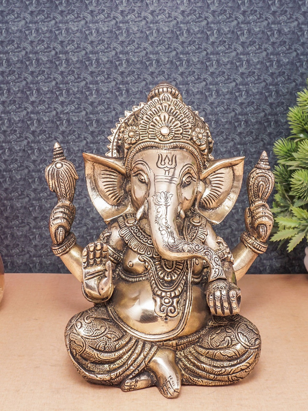 

StatueStudio Bronze Ganesha Carved Idol Showpiece