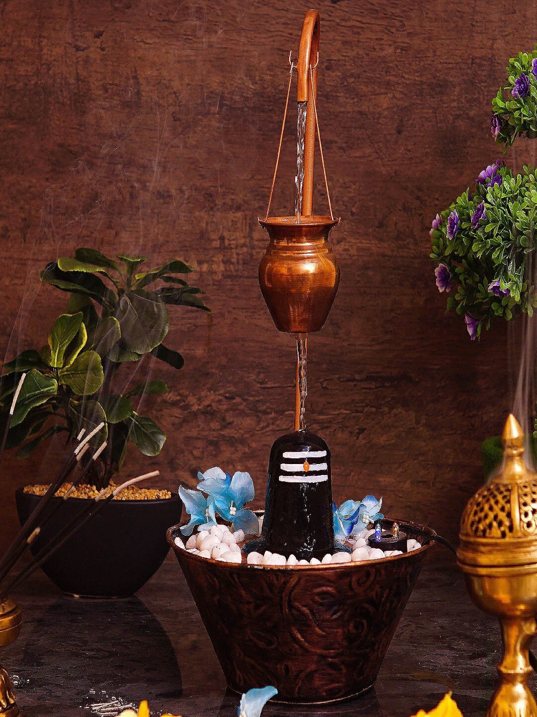

StatueStudio Copper-Toned & Black Shiv Ling Showpiece