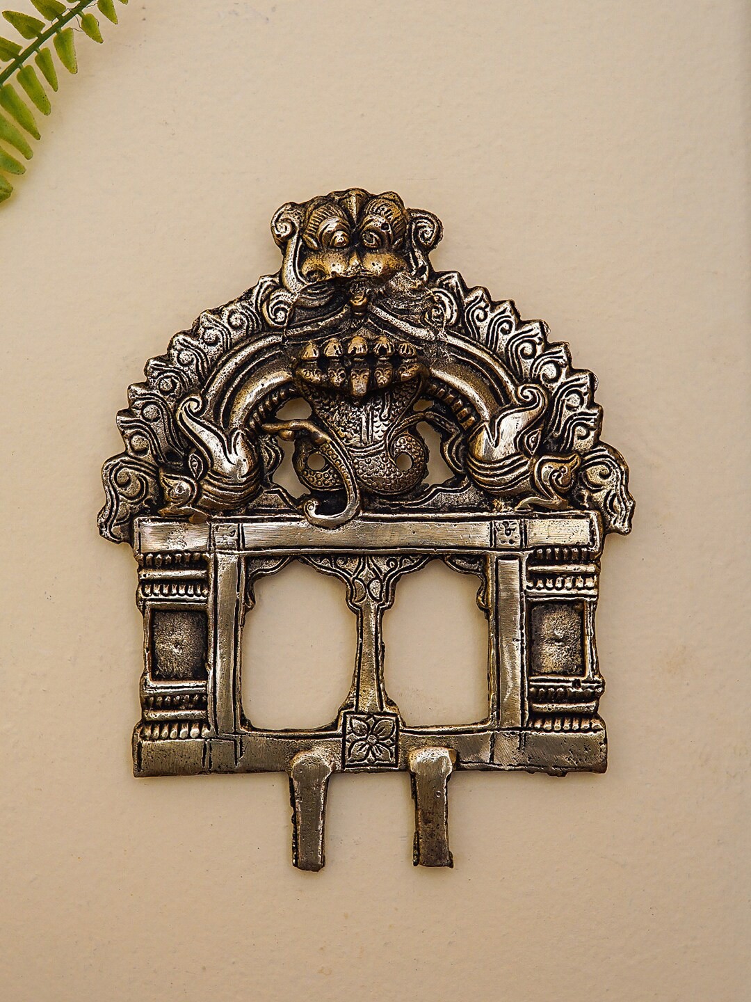 

StatueStudio Gold Prabhavali Temple Design Showpiece