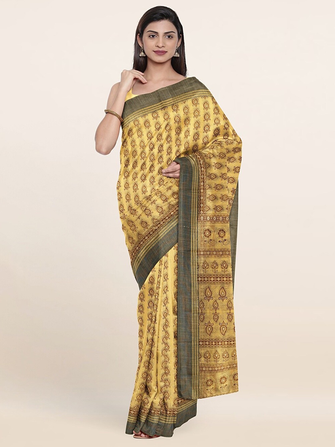 

Pothys Yellow & Grey Ethnic Motifs Printed Saree