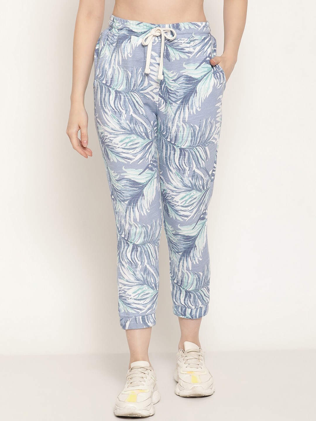 

Rute Women Blue & White Printed Cotton Jogger