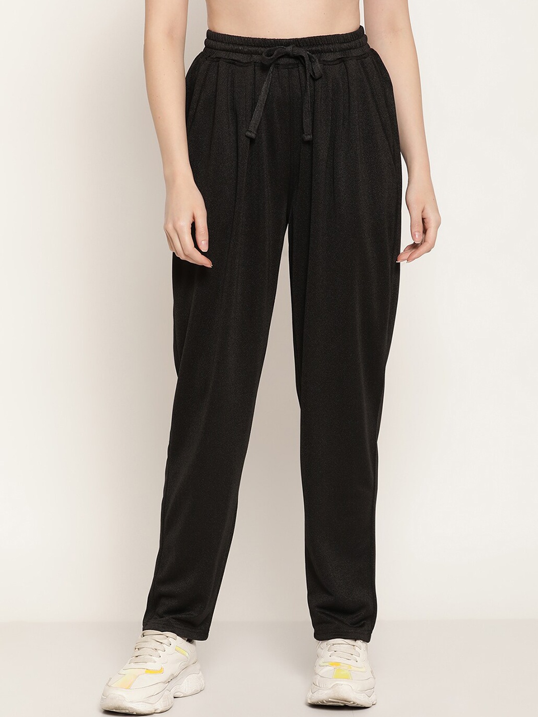 

Rute Women Black Solid Cotton Track Pant