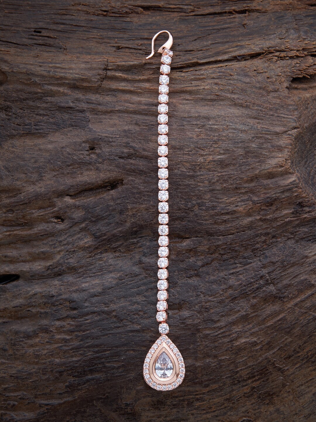 

Kushal's Fashion Jewellery Women Gold-Toned & White Stone-Studded Maang Tikka