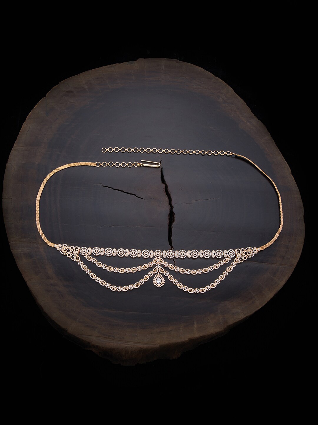 

Kushal's Fashion Jewellery Gold-Toned & White CZ-Studded Bridesmaid Saree Accessories