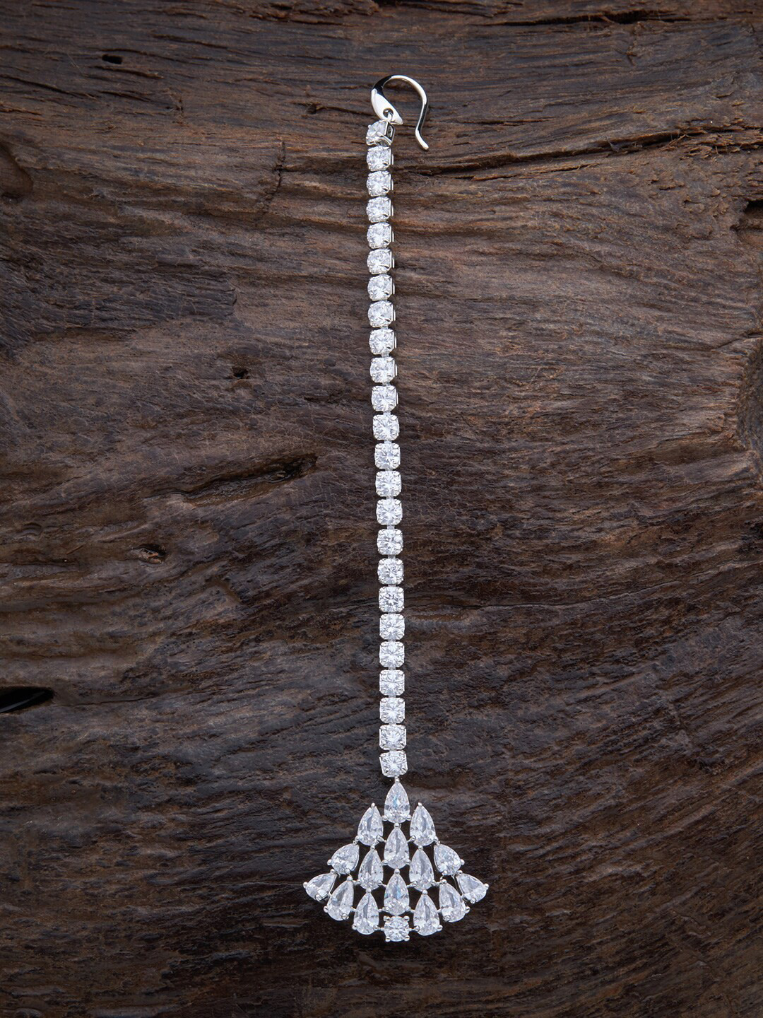 

Kushal's Fashion Jewellery Women Gold-Toned & White Stone-Studded Maang Tikka