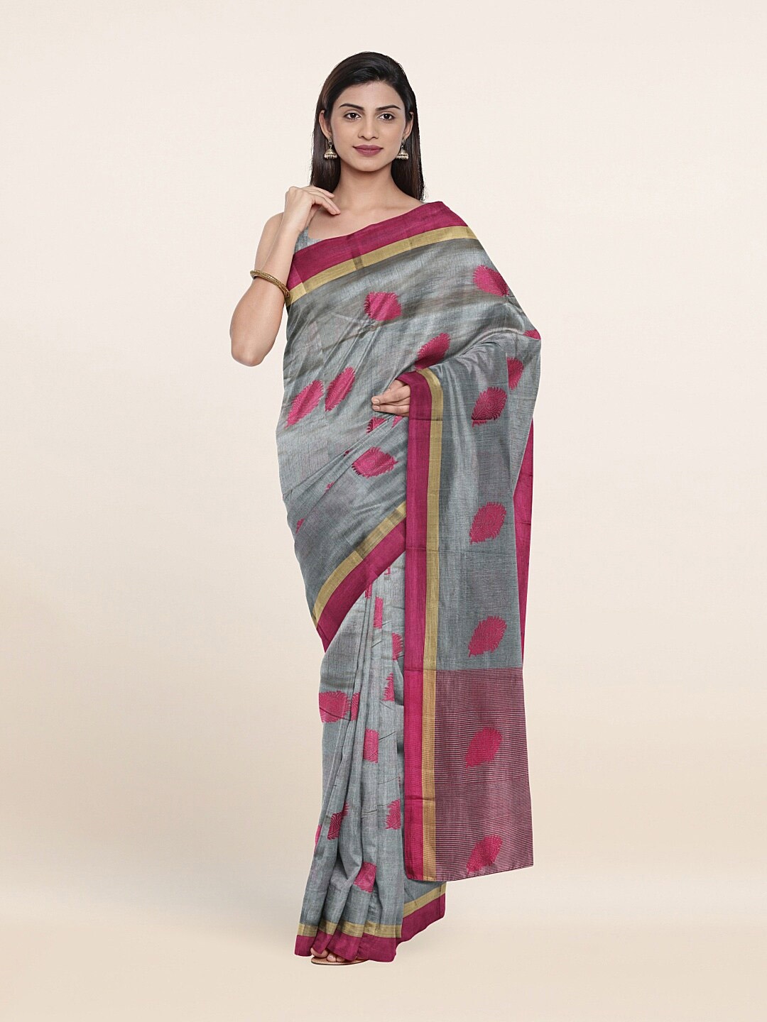 

Pothys Grey & Magenta Ethnic Motifs Saree