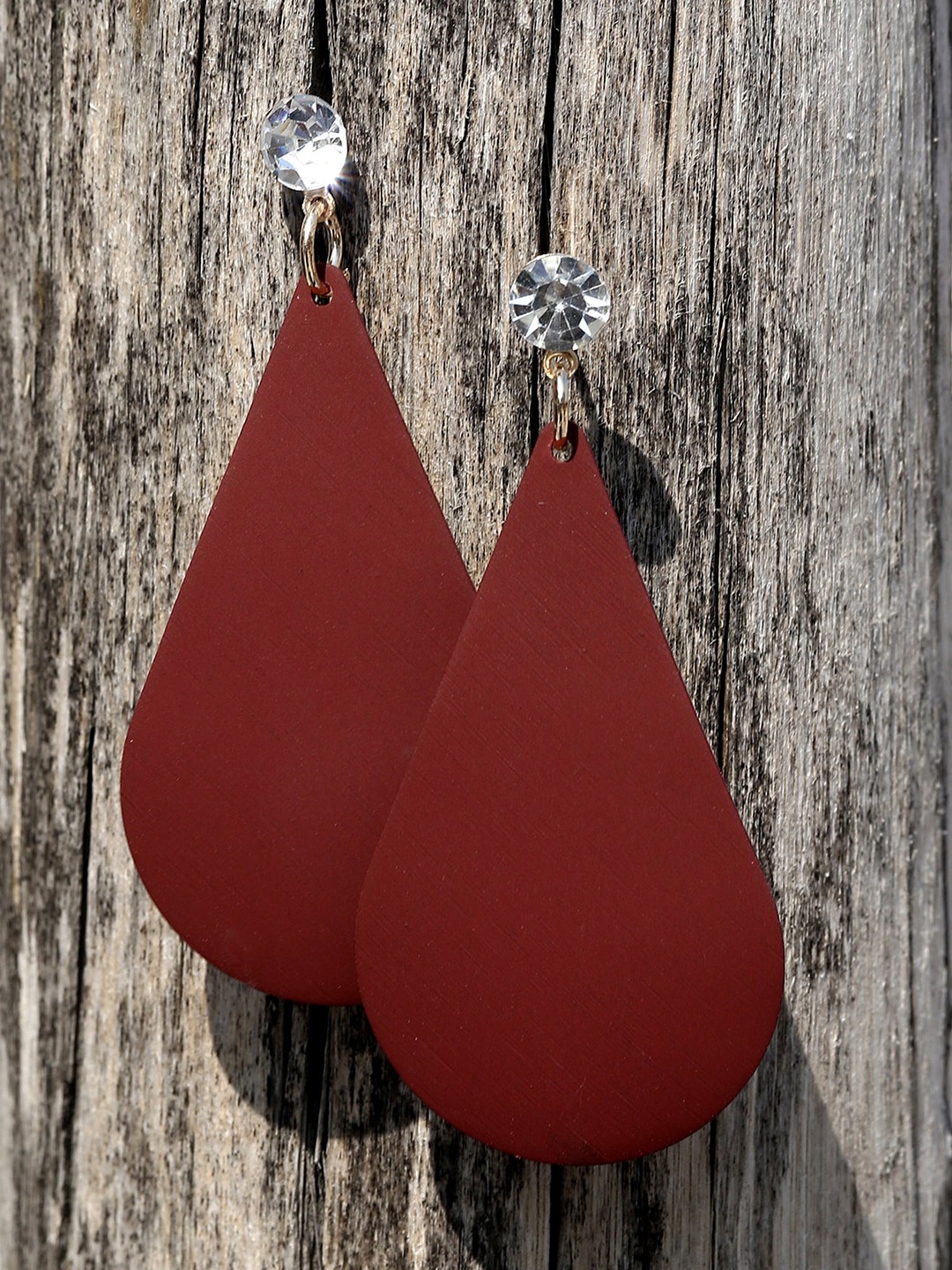 

CHOCOZONE Red Contemporary Drop Earrings