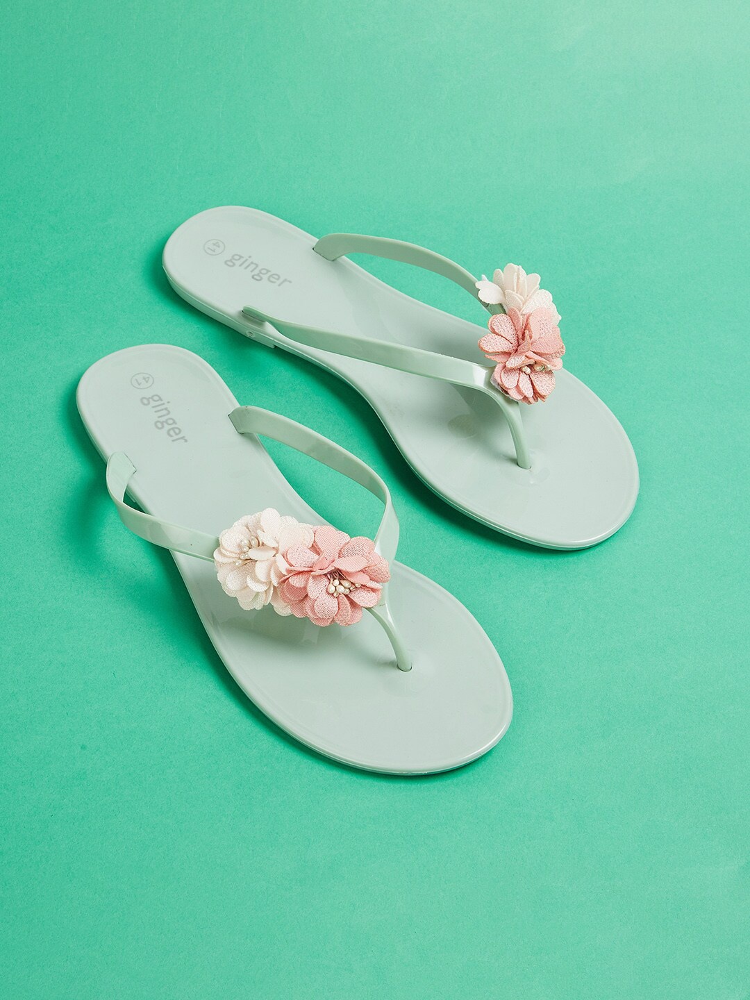 

Ginger by Lifestyle Green & Pink Thong Flip-Flops