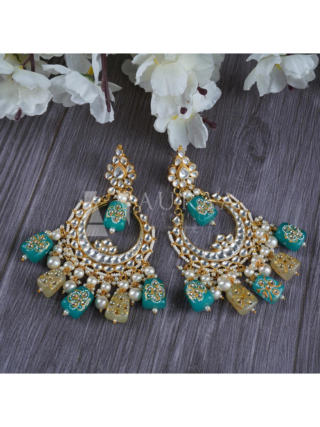 

AURAA TRENDS Green Contemporary Chandbalis Earrings